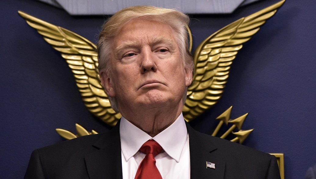 Tổng thống Mỹ Trum thuê luật sư tư nhân vì các cuộc điều tra mối liên hệ với Nga.