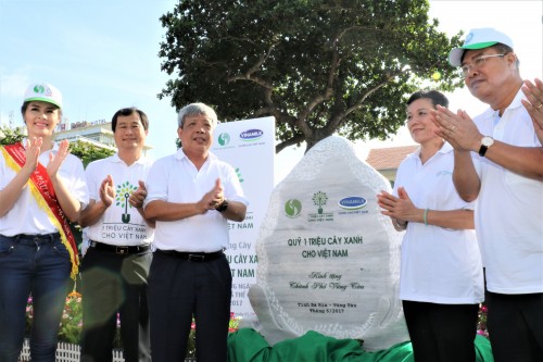 Vinamilk trồng hơn 110.000 cây xanh tại Bà Rịa – Vũng Tàu