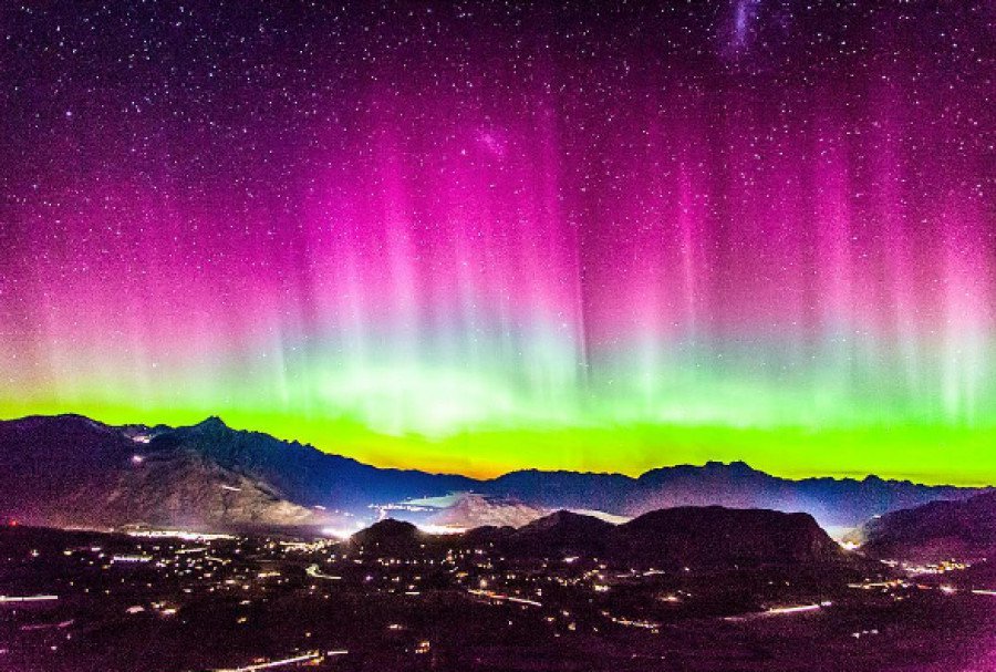 "Vũ điệu cực quang" lộng lẫy đêm New Zealand