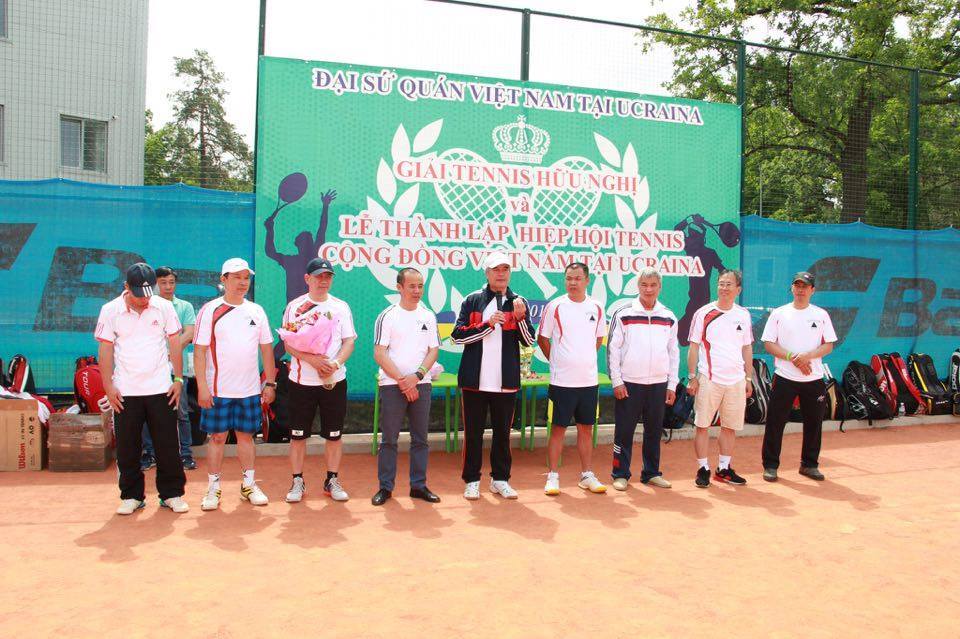 Phóng sự ảnh về 'Giải tennis hữu nghị và thành lập Hiệp hội Tennis cộng đồng Việt Nam tại Ucraina'