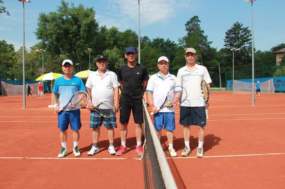 Phóng sự ảnh về 'Giải tennis hữu nghị và thành lập Hiệp hội Tennis cộng đồng Việt Nam tại Ucraina'