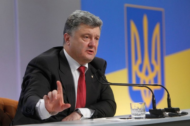 Tổng thống Ukraine Porosenko khước từ kiến nghị hủy lệnh cấm mạng xã hội VK - Vkontacte