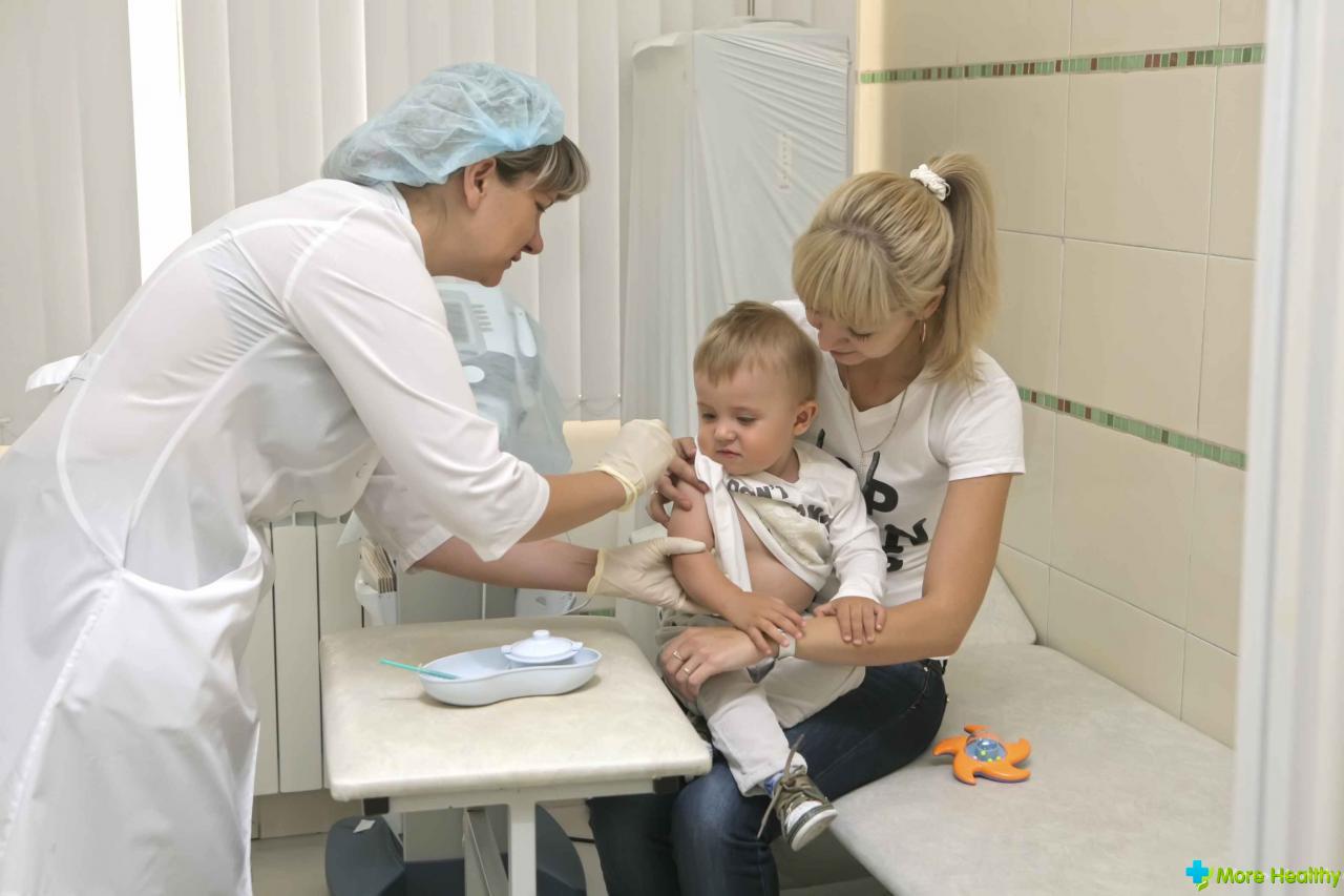 Các bác sĩ tại Odessa kêu gọi các phụ huynh tiêm chủng cho trẻ em.