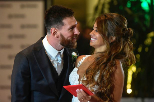 Messi trổ tài khiêu vũ trong đám cưới