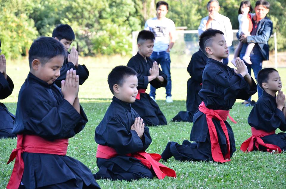 Phóng sự ảnh về lễ kỷ niệm 4 năm ngày thành lập làng Stariskogo.