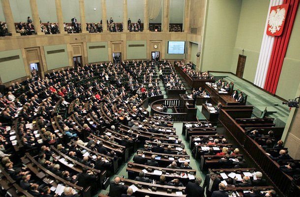 Quốc hội Balan bỏ phiếu thông qua quyền bổ nhiệm các quan toà.