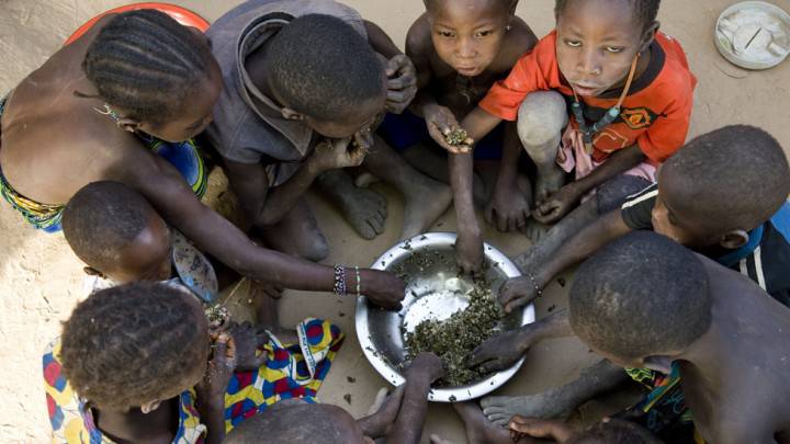Liên hợp quốc nêu số lượng người của thế giới sống trong nghèo đói.