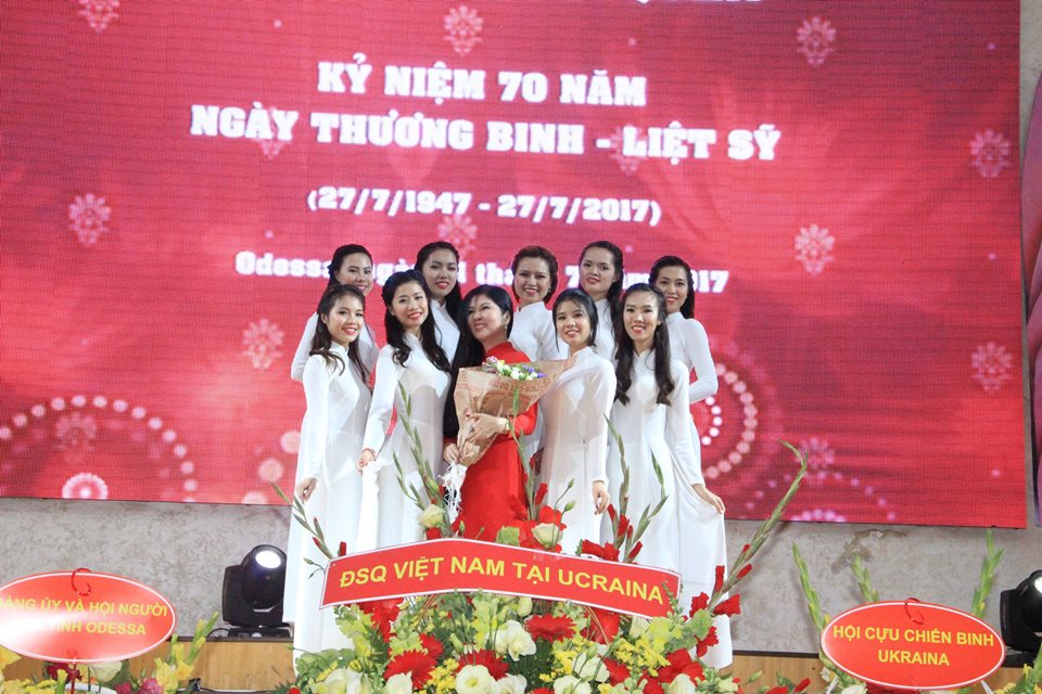 Kỷ niệm 70 năm ngày Thương binh - Liệt sỹ tại Ucraina