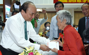 Thủ tướng dự lễ tri ân người có công với cách mạng tại Quảng Nam