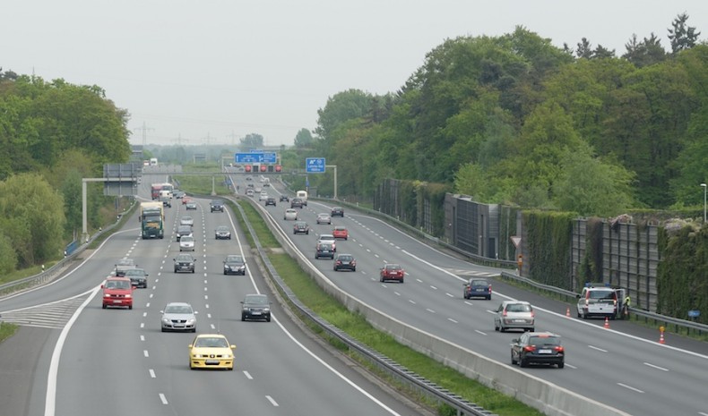 Ukraine xây dựng đường quốc lộ mới để thông thương với Liên minh châu Âu