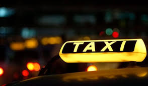 Odessa: nhóm cướp 4 tên bóp cổ người lái xe taxi