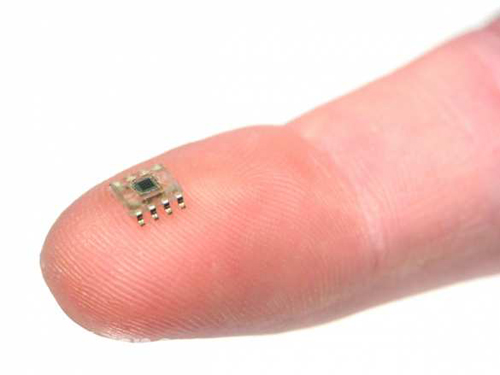 Cấy chip lên cơ thể thay cho chìa khóa nhà