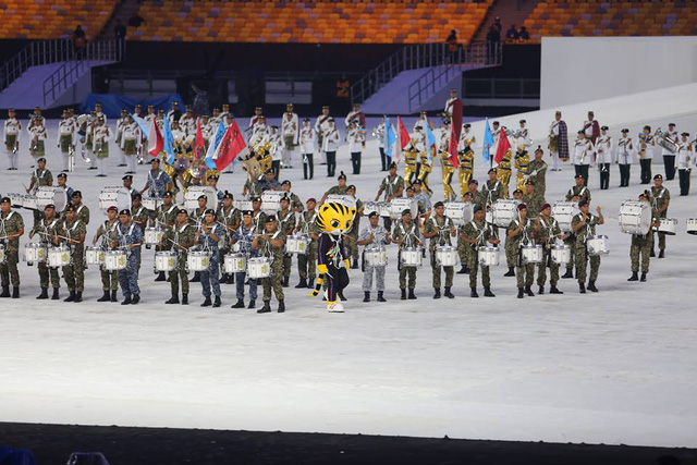 Lễ khai mạc SEA Games 29: Bữa tiệc âm thanh, ánh sáng