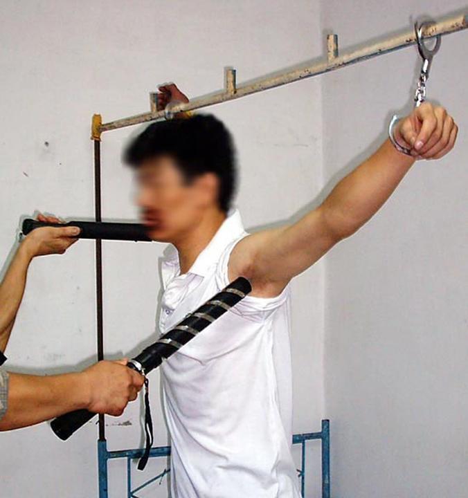 Điều tra các chứng cứ tra tấn các phạm nhân tại trại tạm giam (CИЗО) Odessa.