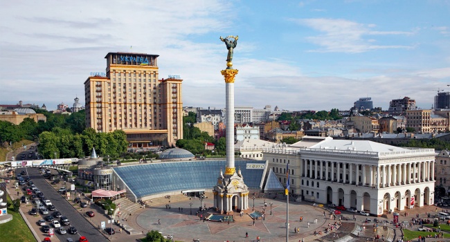 Khách du lịch Nga không tới Kiev: Nhóm 5 nước có lượng du khách tới Kiev tăng.