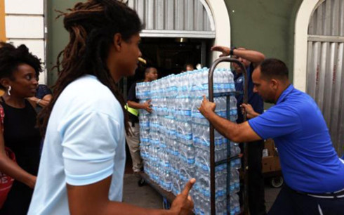 Hải quân Mỹ sơ tán căn cứ 5.000 người vì lo ngại siêu bão Irma