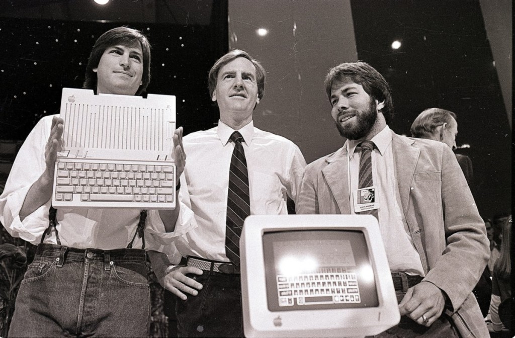14 phát ngôn “để đời” của huyền thoại Steve Jobs