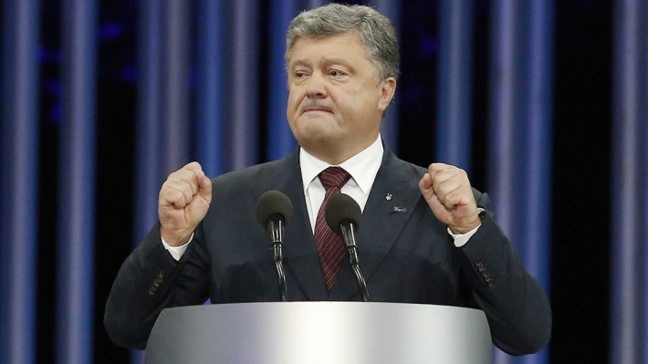 Tổng thống Porosenko bình luận về sự cố đột nhập biên giới Ukraine của Saakasvili.