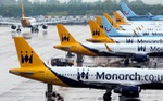Ba hãng hàng không châu Âu nối gót nhau phá sản