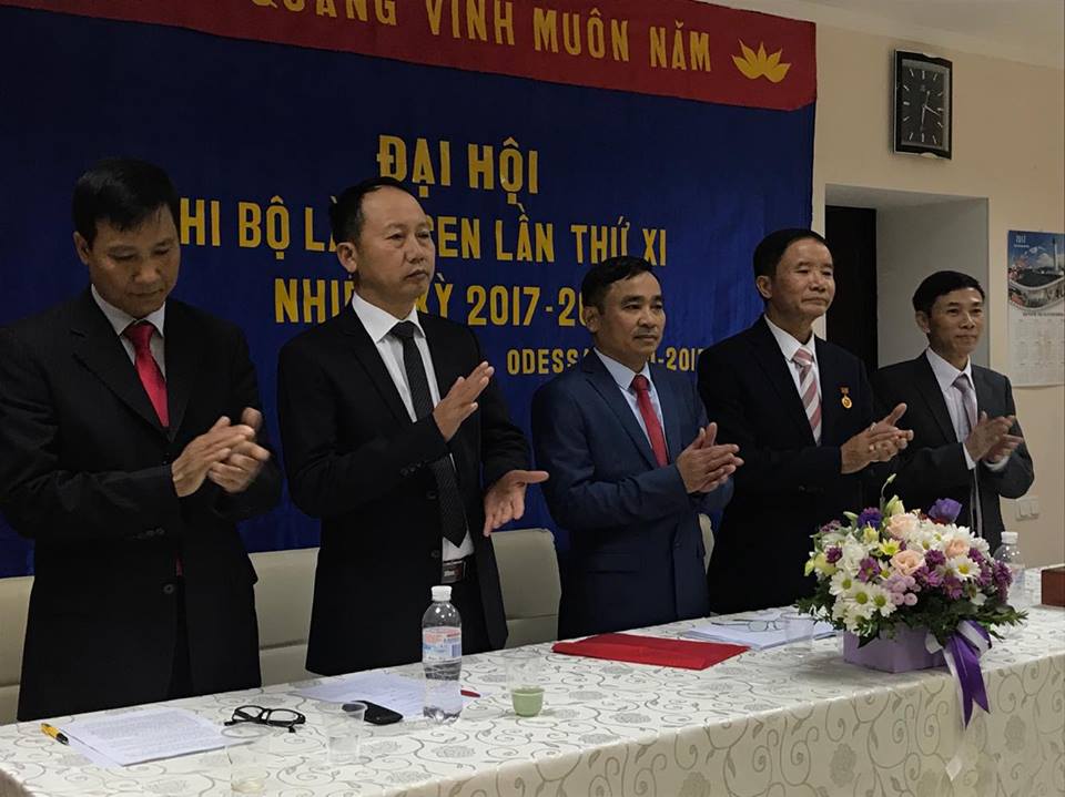 Đại hội CB Làng Sen: đ/c Nguyễn Văn Sinh được bầu giữ chức Bí thư CB