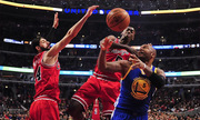 Hai ngôi sao Chicago Bulls đánh nhau ngay trước trận ra quân ở NBA