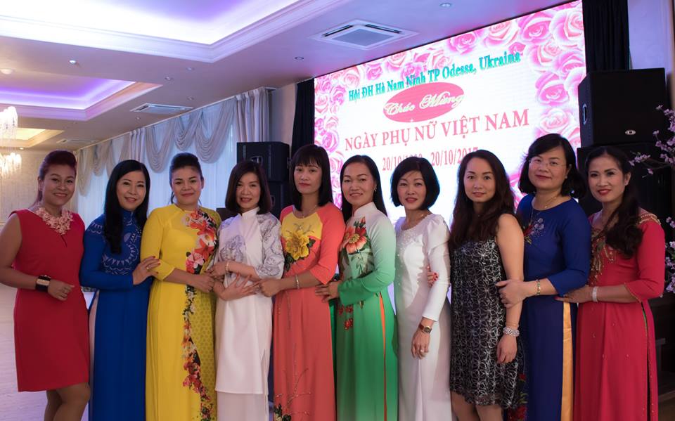 Buổi gặp gỡ, giao lưu, chúc mừng ngày Phụ Nữ Việt Nam - Hội đồng hương Hà Nam Ninh Odessa