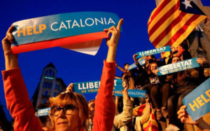 Tây Ban Nha họp nội các về ngăn chặn Catalonia độc lập