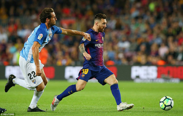 Hạ gục Malaga, Barcelona bỏ xa Real Madrid 8 điểm