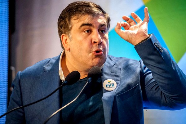 Saakasvili: sau khi “vượt biên“ không tiếp xúc với Porosenko
