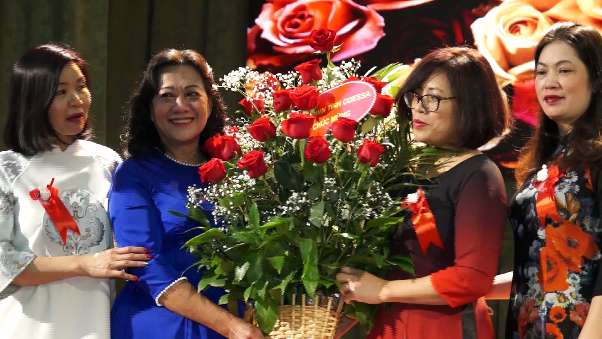 Lễ kỷ niệm 10 năm ngày thành lập Hội Phụ nữ Việt Nam TP Kiev