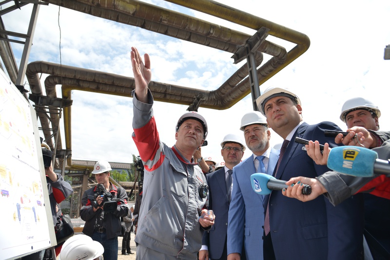 Doanh nhân giàu nhất Nga bán doanh nghiệp tại Ukraine