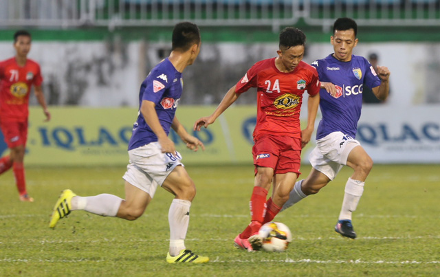 Thất bại trước HA Gia Lai, ngôi đầu bảng của Hà Nội FC bị đe doạ