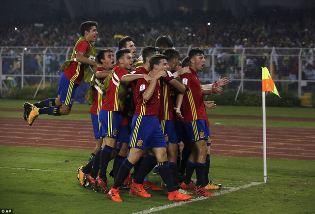 Thắng đậm Tây Ban Nha, U17 Anh vô địch World Cup U17