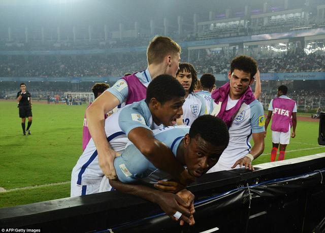 Thắng đậm Tây Ban Nha, U17 Anh vô địch World Cup U17