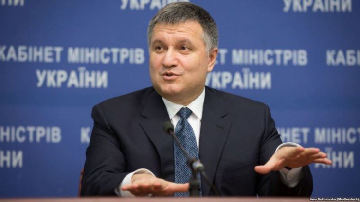 Avakov rút lực lượng bảo vệ những người biểu tình cạnh toà nhà quốc hội