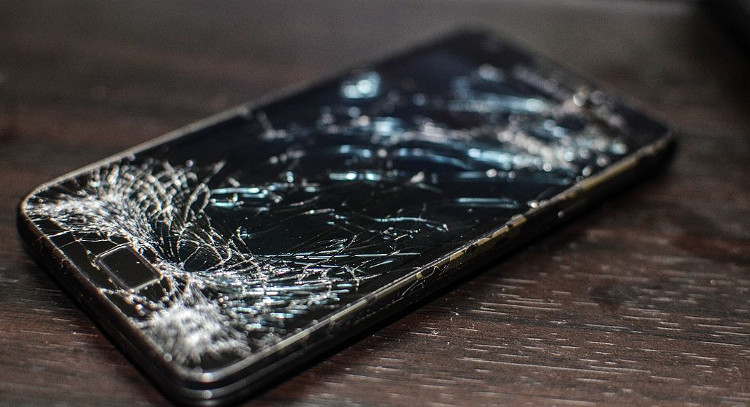 Sắp có smartphone màn hình graphene "không thể vỡ"