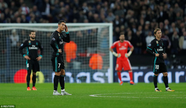 Real Madrid hứng chịu trận thua nặng nhất vòng bảng Champions League sau 9 năm