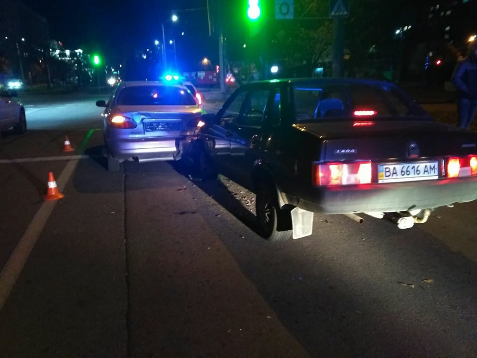 Odessa: Nhóm cướp dựng vụ tai nạn giao thông để cướp lái xe