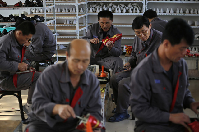Mỹ 'sờ gáy' Triều Tiên về kinh tế