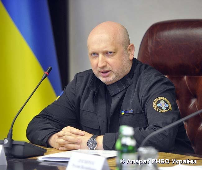 Tổng thư ký Hội đồng an ninh và quốc phòng Ukraine Turchinov đe dọa tấn công Donbass