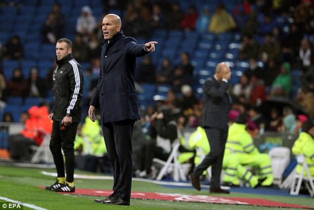 Bale tái xuất, Real Madrid bị đội hạng ba cầm hòa