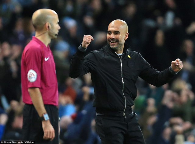 Silva ghi bàn thắng muộn, Man City ngược dòng thắng West Ham