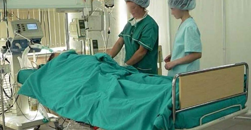 Prikarpate: Thành viên của đảng Cực hữu bị đánh đập