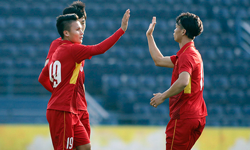 Việt Nam thắng đậm Myanmar ở trận ra quân Cup M-150