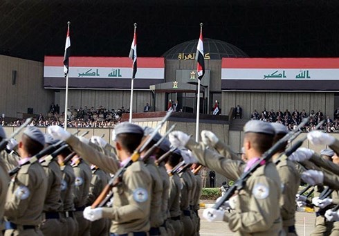 Iraq tổ chức diễu binh ăn mừng chiến thắng cuối cùng trước IS
