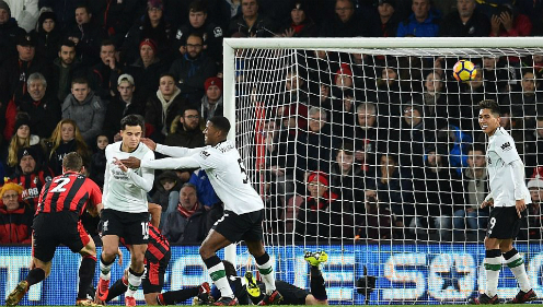 Liverpool trở lại top 4 với trận đại thắng Bournemouth