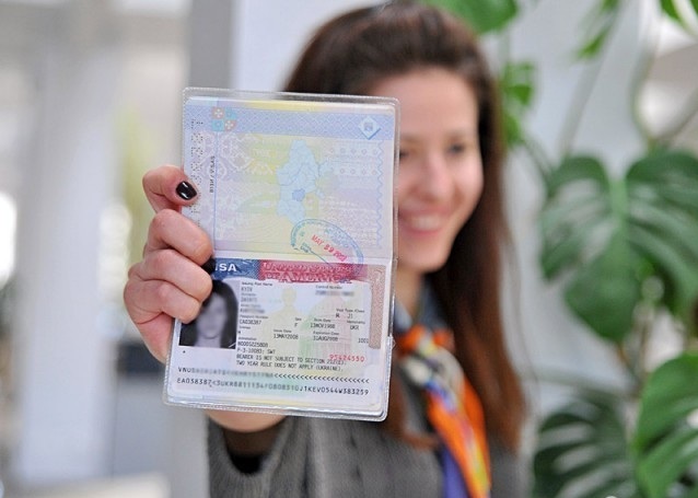 Ukraine có kế hoạch áp dụng visa điện tử đối với người nước ngoài từ năm 2018