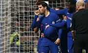 Morata bị treo giò vì mừng bàn thắng kiểu 'bà bầu'