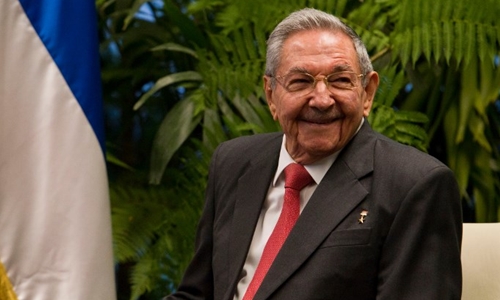 Chủ tịch Cuba kéo dài nhiệm kỳ thêm hai tháng