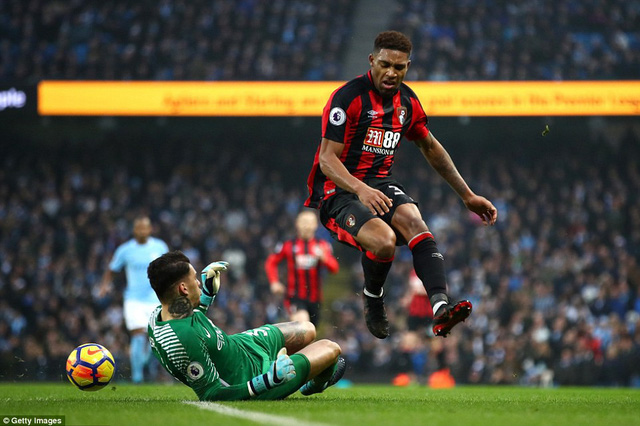 Man City 4-0 Bournemouth: 17 chiến thắng liên tiếp